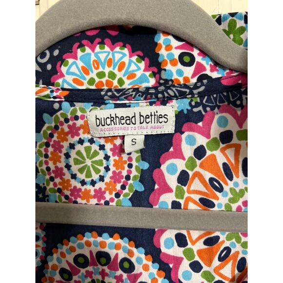 Buckhead Betties size small colorful popover blouse top short - Picture 2 of 3